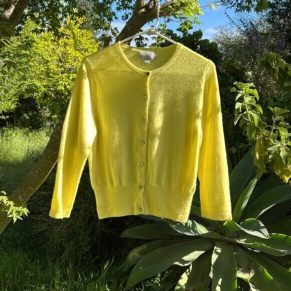 Pure Collection (8) Canary Yellow Cashmere Gray Abalone Button Cardigan Sweater - Picture 2 of 8